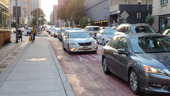 mtabaltimorestreetbusesblocked-rapiddedicatedbusredlanecarfilledandcrumblingseptember4th2022.jpg