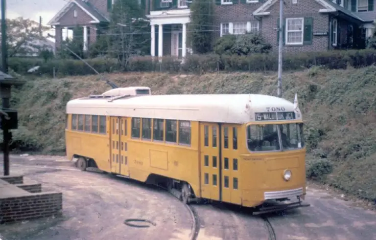 baltimoreyellowliverypccstreetcar7314inthe1950s.jpg