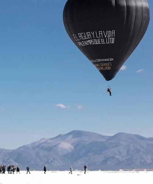 tomassaracenosolarpoweredaeroceneballoon.jpeg